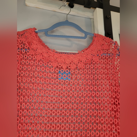 Simply Irrestible Cover-up Pink Scalloped Lace Crochet Beach Vibes - Picture 3 of 4